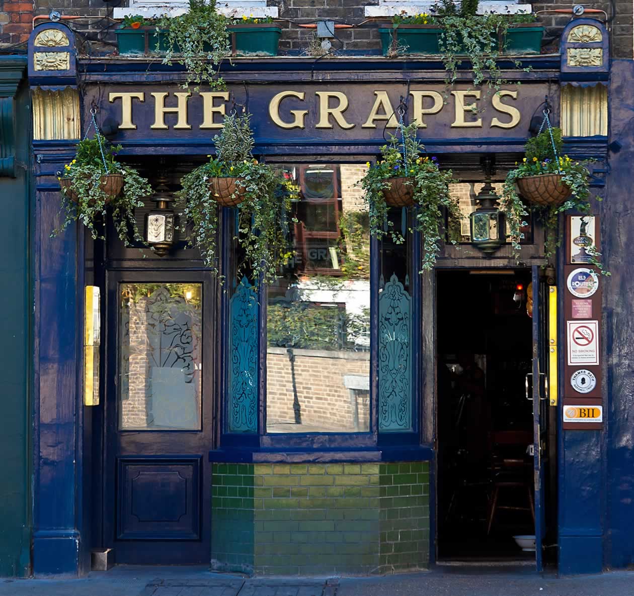 The Grapes Pub Quiz